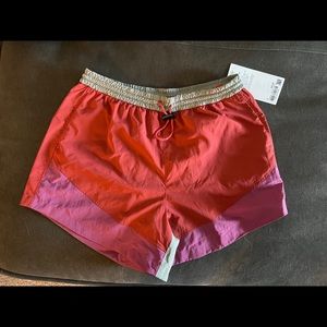 Lululemon evergreen shorts